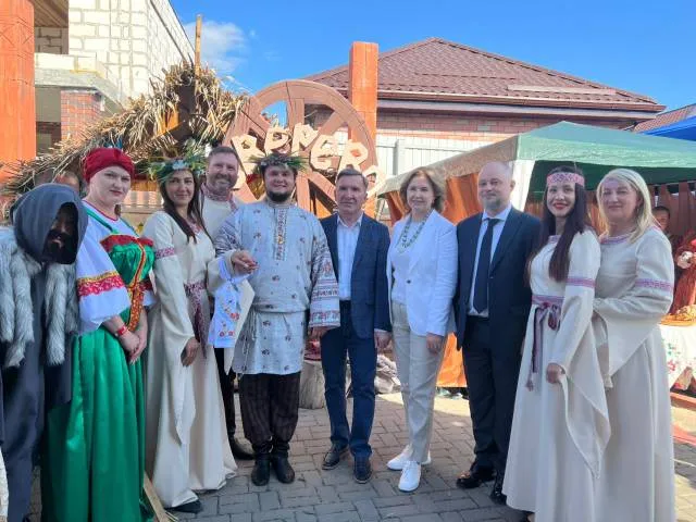 В Центре загородного отдыха «Донская волна» в Волгодонске прошёл XV областной слёт работников культуры «Донские зори»