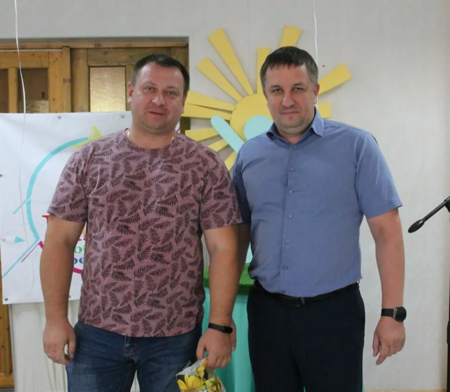В Зверево открылся клуб "Папа особенного ребенка"