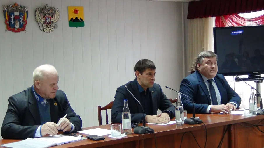 Заседание Общественного совета при Администрации города Зверево
