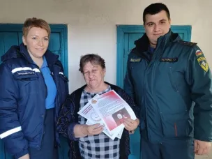 В Зверево провели мероприятия по пожарной безопасности для пожилых людей и инвалидов