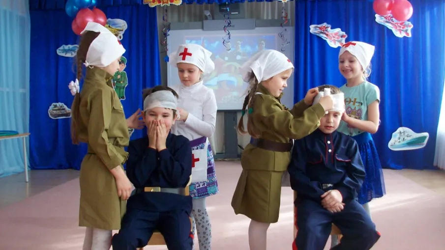 Конкурсно - игровая программа «Подрастем, ребята и пойдем в солдаты»