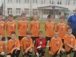 Продолжаются областные соревнования по футболу