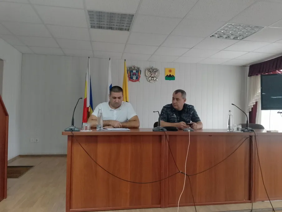 В Администрации города Зверево состоялась рабочая встреча с сотрудниками ОП (дислокация г. Зверево) МО МВД «Красносулинский»