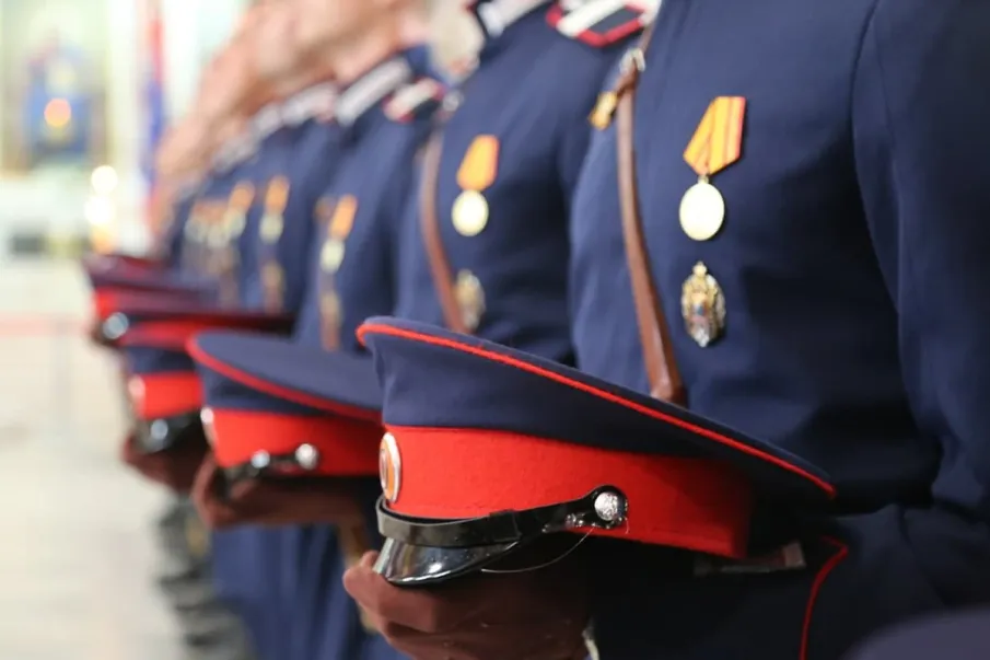 В течении мая членами казачьей дружины ГКО города Зверево оказывалось содействие сотрудникам МЧС при организации проведения мероприятий по обеспечению санитарно – эпидемиологического обстановки