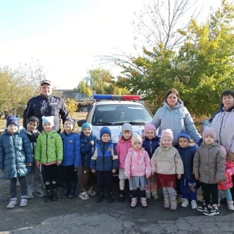 В детских садах города Зверево прошли мероприятия, направленные на предотвращение дорожно-транспортного травматизма детей в теплое время года