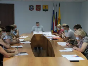 В Зверево прошло заседание по подготовке к отопительному сезону